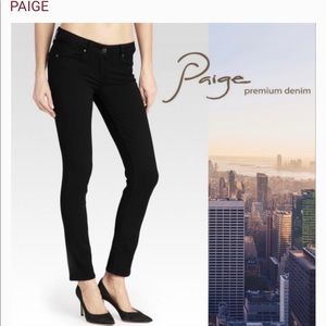 Paige skyline ankle peg-black